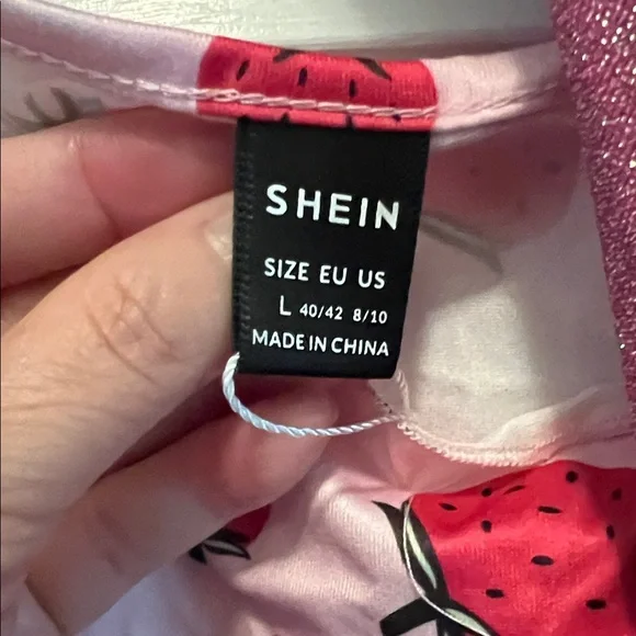 ** 05+ Women's Pink Strawberry Tank Top - Picture 3 of 9